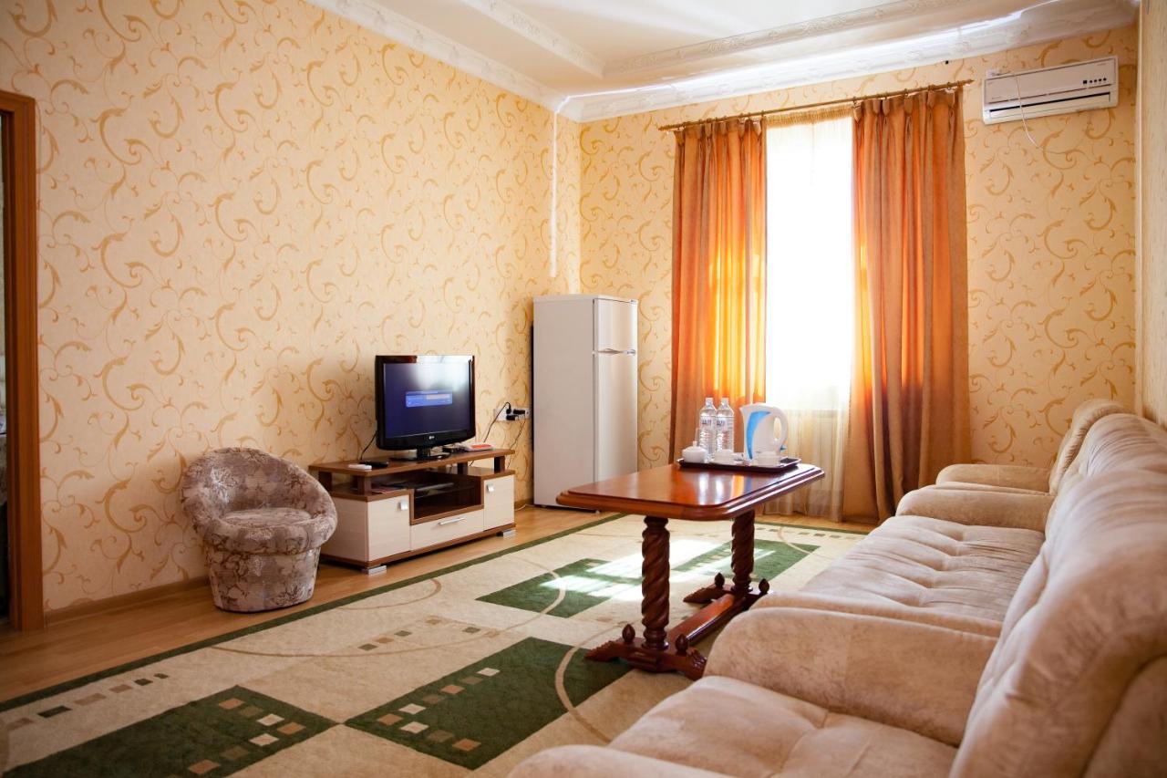 Ak Samal Hotel Karagandy Екстериор снимка